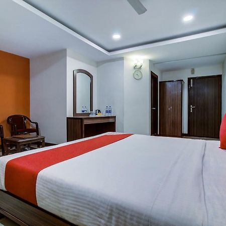 Oyo 3575 The Wave International Hotell Jamshedpur Exteriör bild