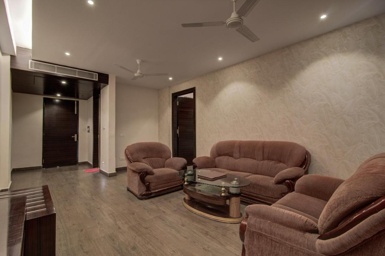 Oyo 3575 The Wave International Hotell Jamshedpur Exteriör bild