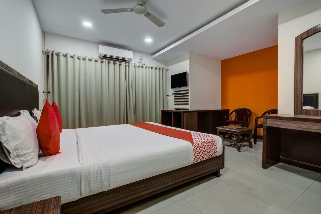 Oyo 3575 The Wave International Hotell Jamshedpur Exteriör bild